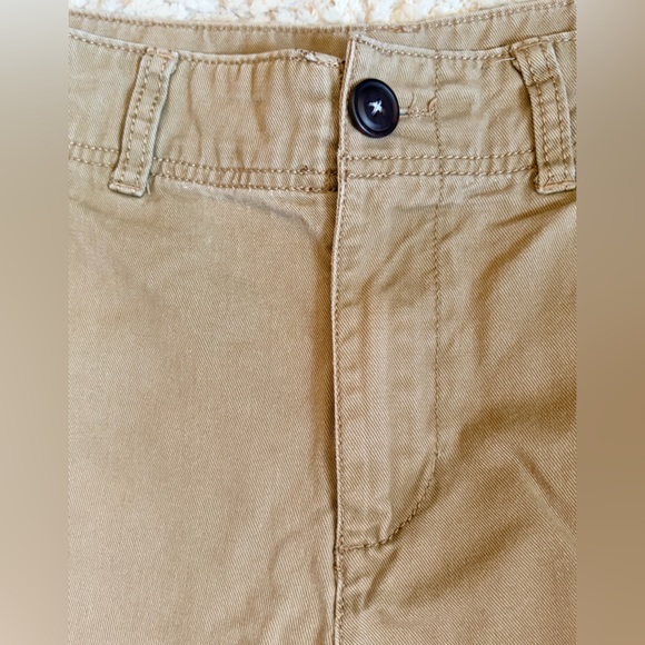 Urban Pipeline Flat Front Classic Length Casual Tan Shorts - Picture 2 of 5